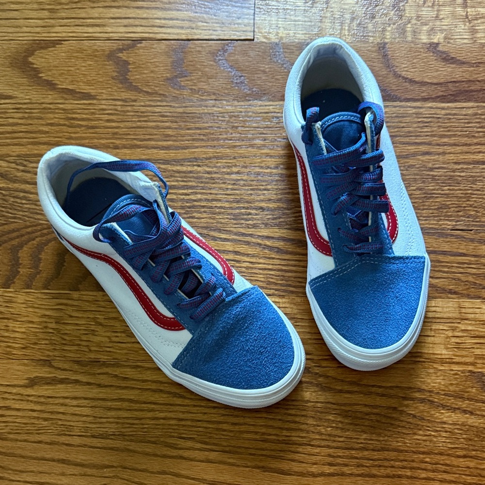 Vans Kids Sneakers in Blue and Red - Picture 2 of 6